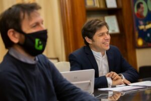 Leasing-aXEL-MAYRA-CAMIONES-PARA-SERVICIOS-PUBLICOS