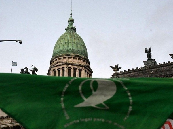 EL FORMULARIO PARA DENUNCIAR A OBRAS SOCIALES, FARMACIAS Y/O PREPAGAS POR ENTORPECIMIENTOS A LA IVE