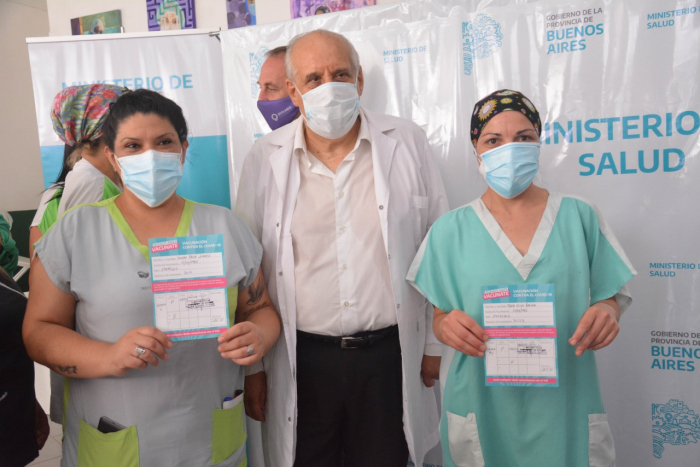 COMIENZA LA VACUNACIÓN A MAYORES DE 40 AÑOS CON ENFERMEDADES PREEXISTENTES