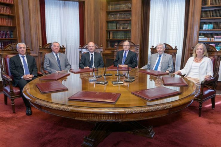 EL FRENTE DE TODOS Y EL PROYECTO DE JUICIO POLÍTICO A LA CORTE SUPREMA
