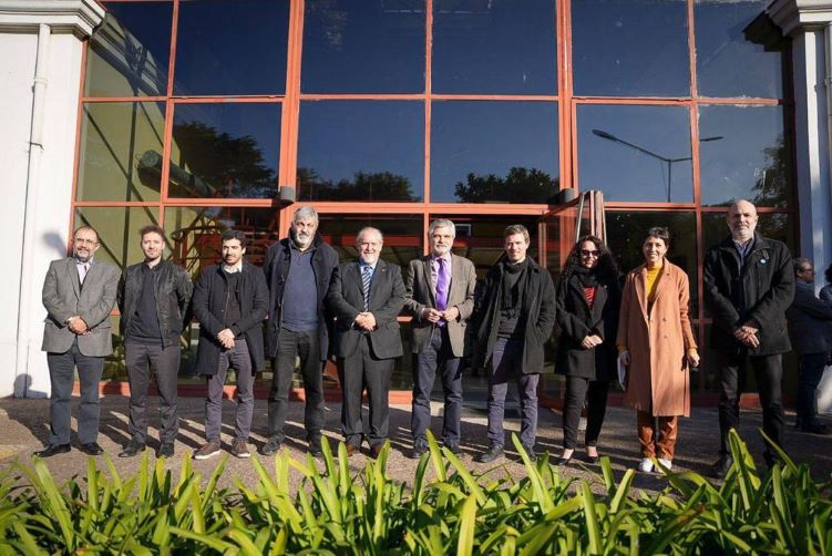 QUILMES TEC – FIRMA DE CONVENIO MAYRA Y FILMUS 4