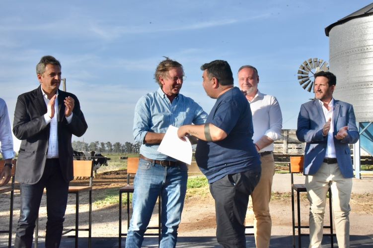 EL GOBIERNO INVERTIRA 10 MIL MILLONES EN LA INDUSTRIA TAMBERA