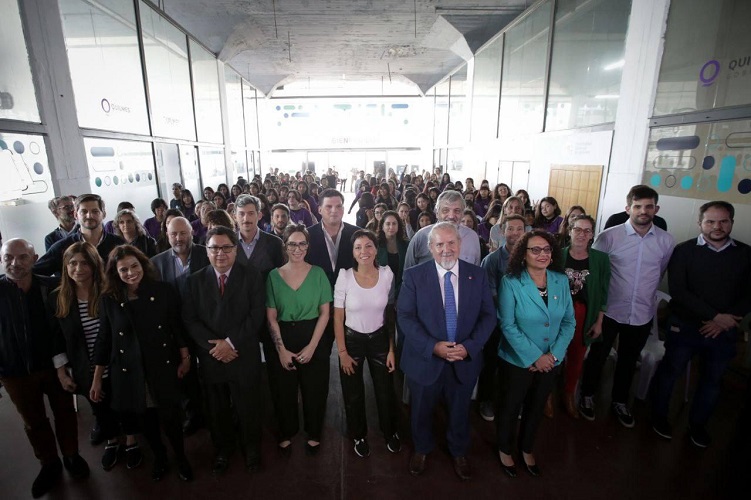 MAYRA EN LA JORNADA DE INCLUSIÓN DIGITAL DE LA AMERICAS CAN GIRLS CODE