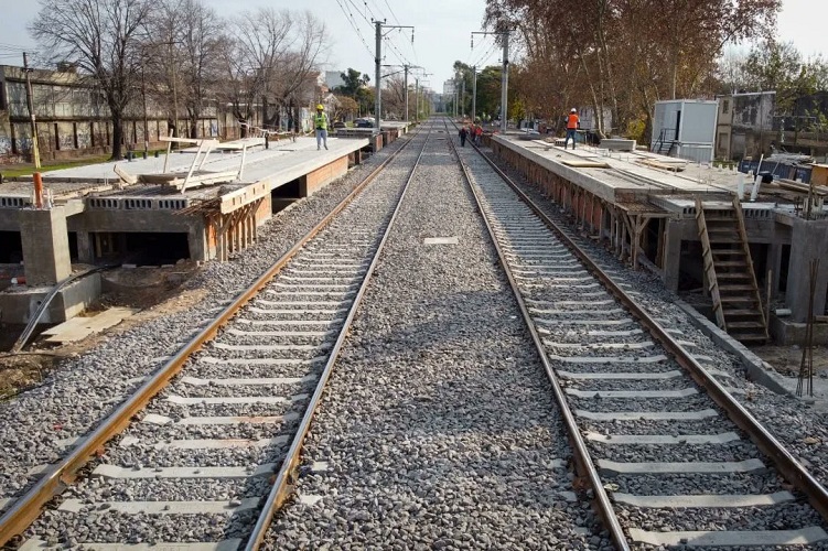 SE VOTA EL NOMBRE DE LA NUEVA ESTACIÓN SUR