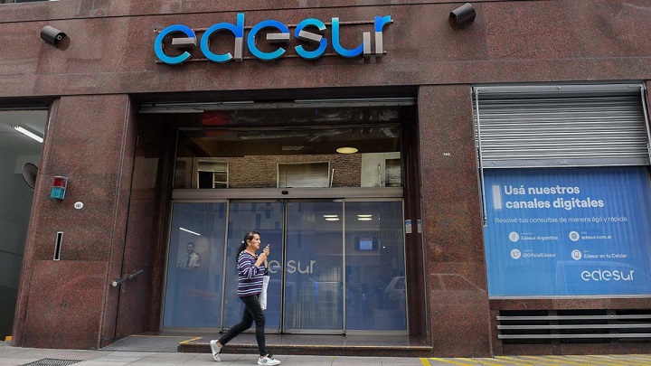 CASI CIEN MIL USUARIOS SIN LUZ EN EL AMBA