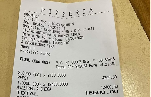 UNA MUZZA EN GÜERRÍN