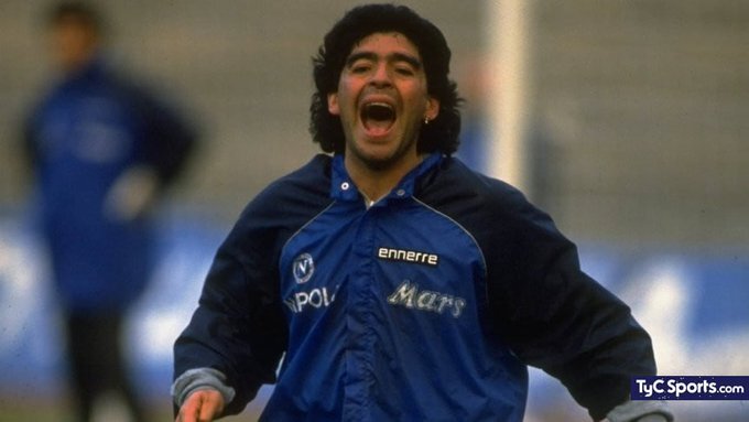 A 35 AÑOS DE LA ENTRADA EN CALOR DE TODOS LOS TIEMPOS DE MARADONA