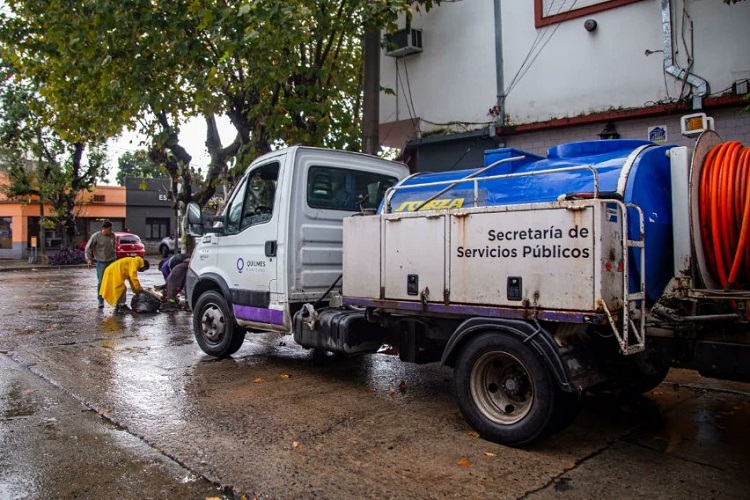 OPERATIVOS DE LIMPIEZA INTEGRAL EN QUILMES OESTE