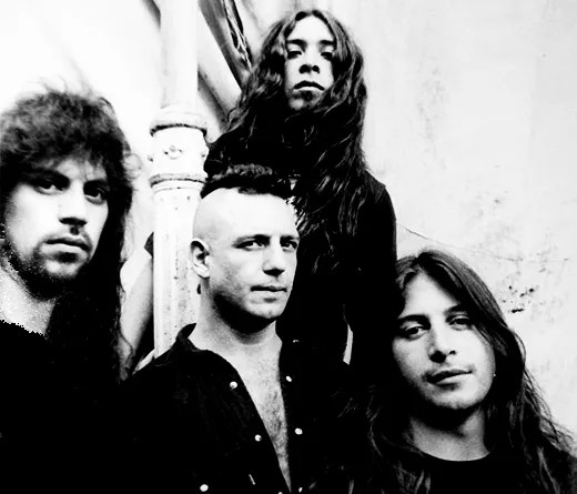 HERMÉTICA, PRÓCER DE LA ESQUINA