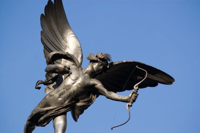 DEL PAGANISMO AL CONSUMO MODERNO: EL ORÍGEN DEL DÍA DE SAN VALENTÍN