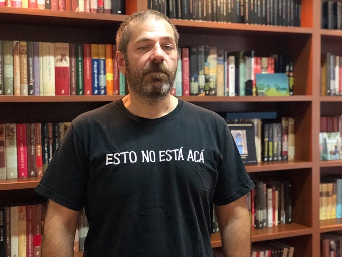 CARLOS BUSQUED: ESCRITOR Y TWITTERO DEL FUTURO