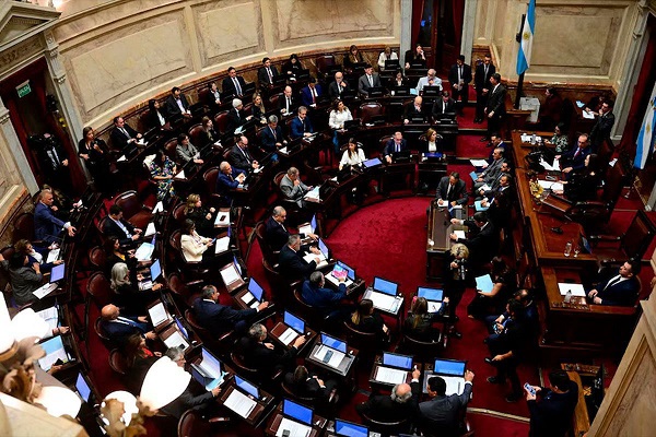 DERROTA MILEISTA Y GUERRA ABIERTA