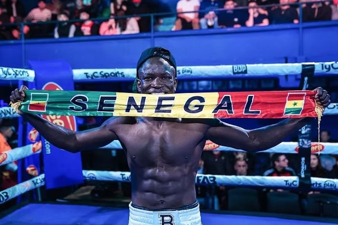 TOUBÁ BAMBA: NUEVA VICTORIA DEL SENEGALÉS
