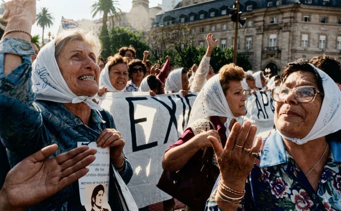 Madres de Plaza de Mayo-Periodismo en Jaque